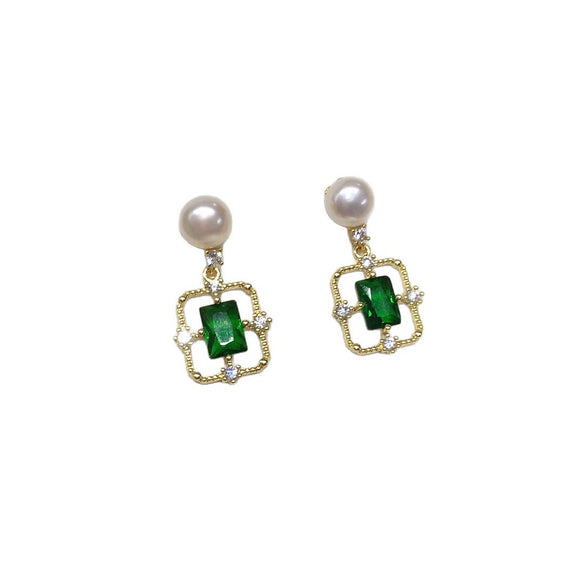 Women's Retro Style Natural Freshwater Pearl Earrings With Square Zircon And Alloy Inlaid Artificial Gemstones