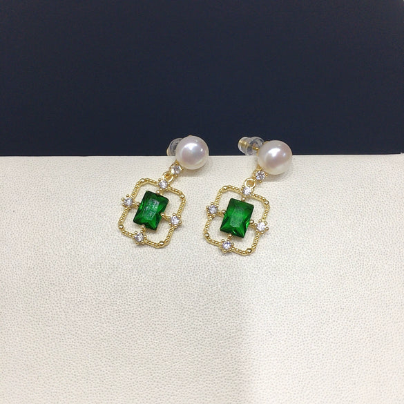 Women's Retro Style Natural Freshwater Pearl Earrings With Square Zircon And Alloy Inlaid Artificial Gemstones