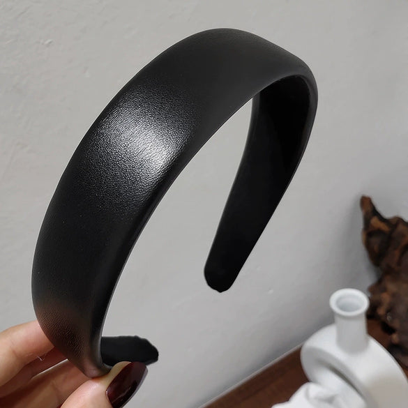 Women's Retro Textured Leather Headband Fashionable French Style Soft Wide Hair Band For Girly Looks