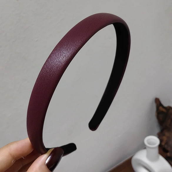 Women's Retro Textured Leather Headband Fashionable French Style Soft Wide Hair Band For Girly Looks