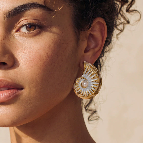 Women's Retro Textured Stainless Steel Pearl Earrings With Oil Drip Finish And Exaggerated Conch Geometric Design