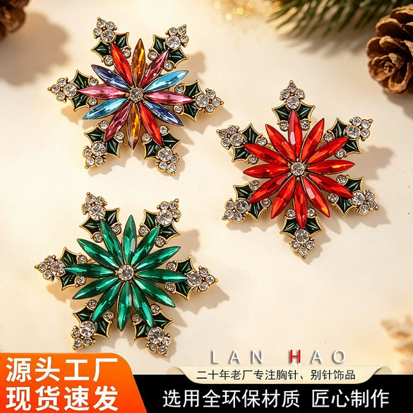 Women's Rhinestone Snowflake Brooch In Zinc Alloy Festive Decorative Corsage For Sweaters And Dresses