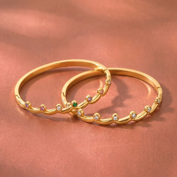 Women's Round Stainless Steel Bracelet With Zircon Inlay Simple Fashionable Design And Colorfast Gold Plated Finish