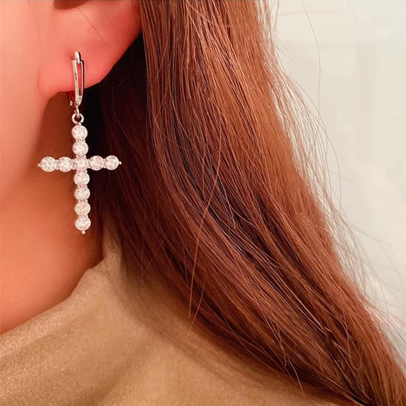 Women's Round Zircon Geometric Style Copper Earrings