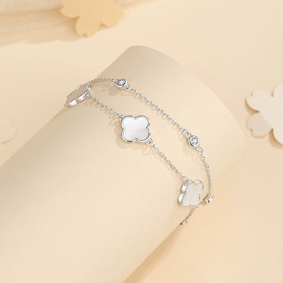 Women's S925 Silver Bracelet With Flower Pattern And Electroplating Process