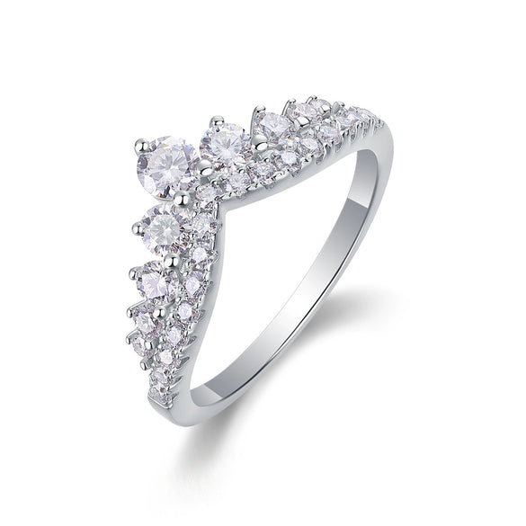 Women's S925 Silver Moissanite Inlaid Geometric Ring