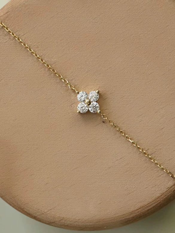 Women's S925 Sterling Silver Bracelet With Four Leaf Clover Pattern And 14K Gold Plated Fine Zircon Light Luxury Elegant Style