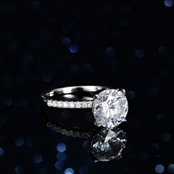 Women's S925 Sterling Silver Geometric Moissanite Ring Fourclaw Design