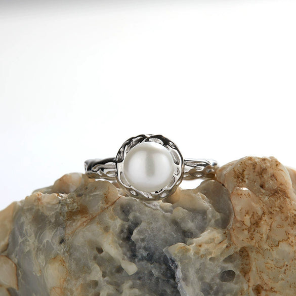 Women's S925 Sterling Silver Geometric Natural Freshwater Pearl Inlaid Ring