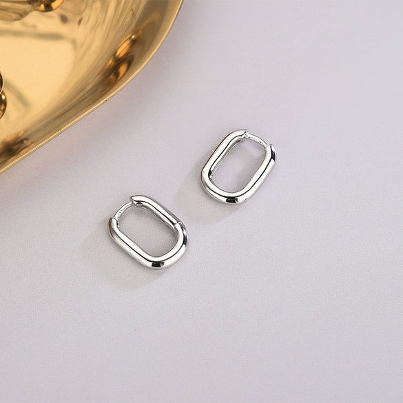 Women’s S925 Sterling Silver Geometric Oval Earrings With Electroplated Finish Simple Fashion Jewelry