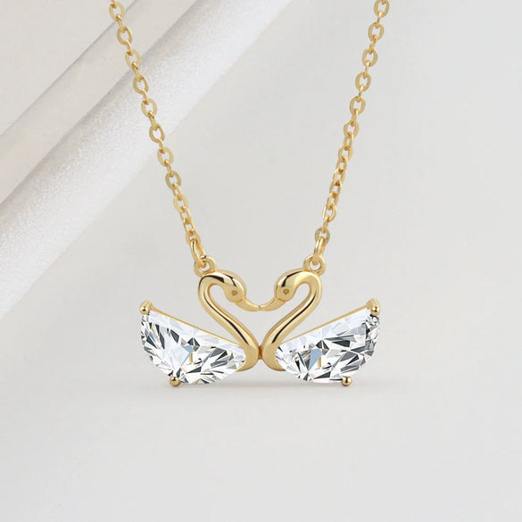 Women's S925 Sterling Silver Geometric Swan Pendant Necklace Elegant Electroplated Clavicle Chain Jewelry