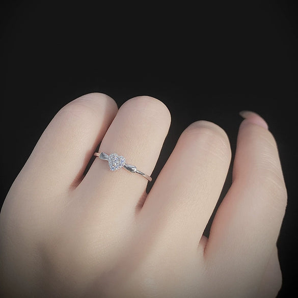 Women's S925 Sterling Silver Ring With Heart And Bow Patterns Electroplated
