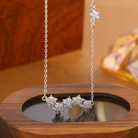 Women's S925 Sterling Silver Star Pendant Necklace With Zircon Accent Electroplated Light Luxury Clavicle Chain