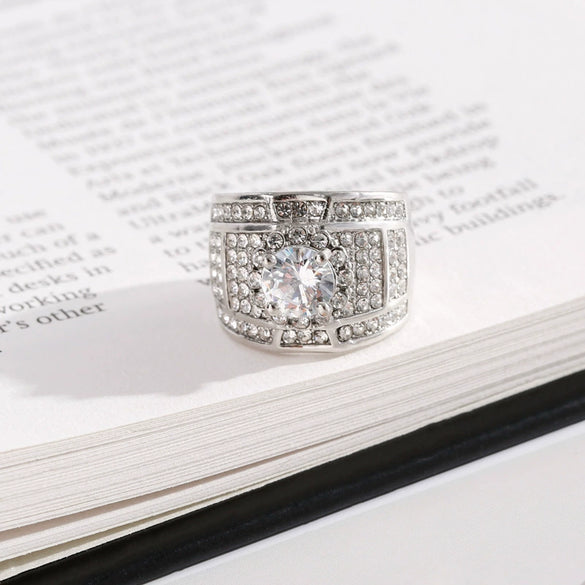 Women's Silver Color Alloy Geometric Ring With White Zircon Inlay Electroplated Luxury Fashion Jewelry