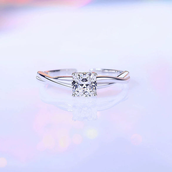 Women's 925 Silver Geometric Mobius Ring Electroplated Minimalist Style