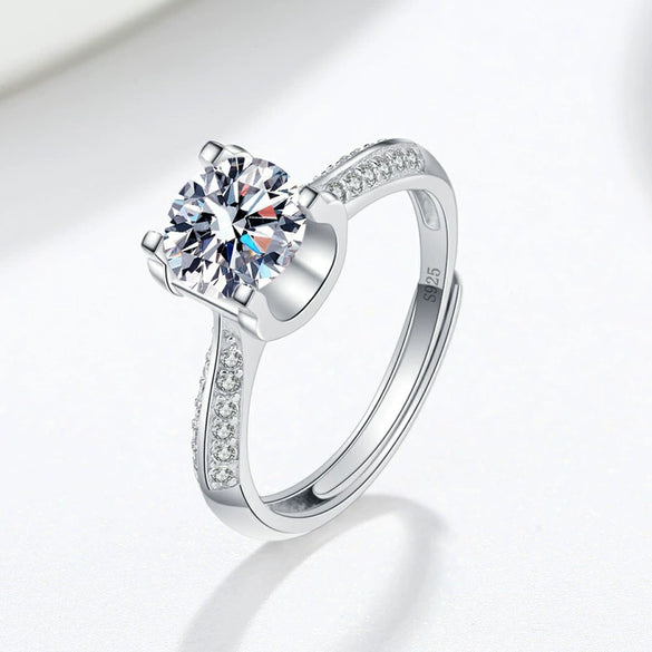 Women's Silver Geometric Moissanite Ring With Electroplating