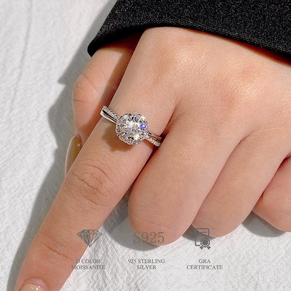Women's 925 Silver Moissanite Flower Bud Five Claw Ring With Geometric Pattern And Electroplating Treatment For Proposal And Wedding