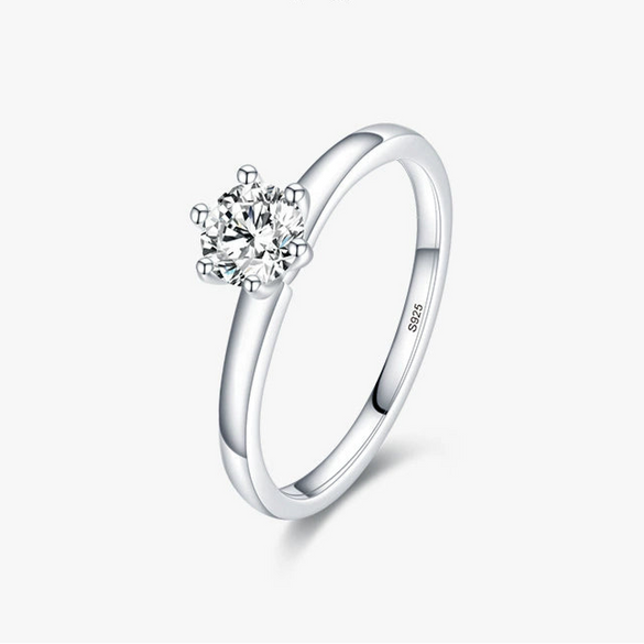 Women's 925 Silver Zircon Ring With Geometric Design