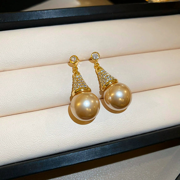 Women's Silver Zircon Round Faux Pearl Highend Light Luxury Vintage Earrings With Geometric Design And Inlaid Zircon