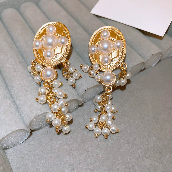 Women's Silver Zircon Round Faux Pearl Highend Light Luxury Vintage Earrings With Geometric Design And Inlaid Zircon