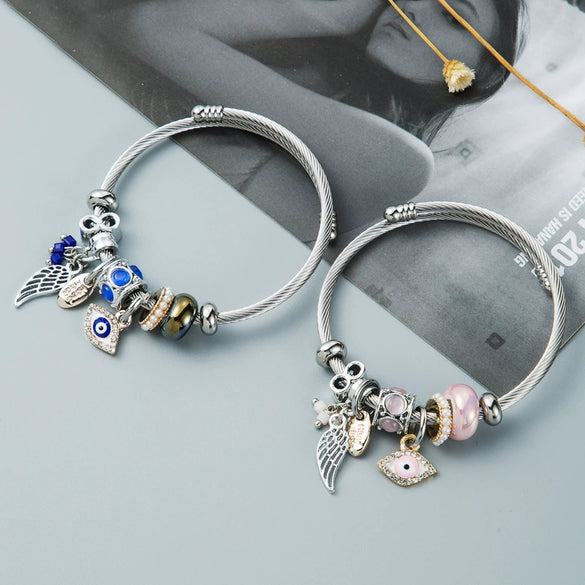 Women's Simple Alloy Eye Pendant Bracelet With Oildrop Pearl Detail And Electroplated Finish Fashion Jewelry Accessory