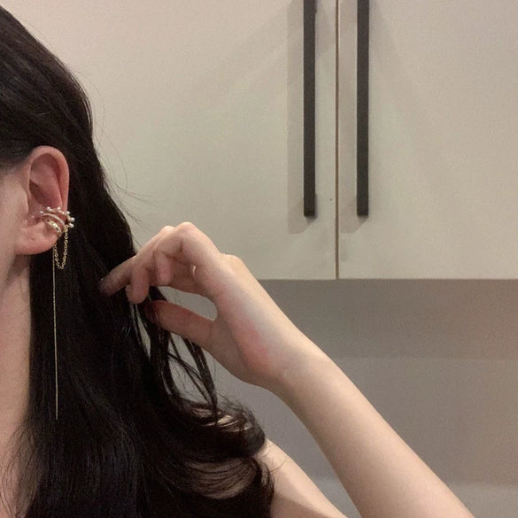 Women's Simple Cold Style Zircon Pearl Ear Clip Earrings With Geometric Design