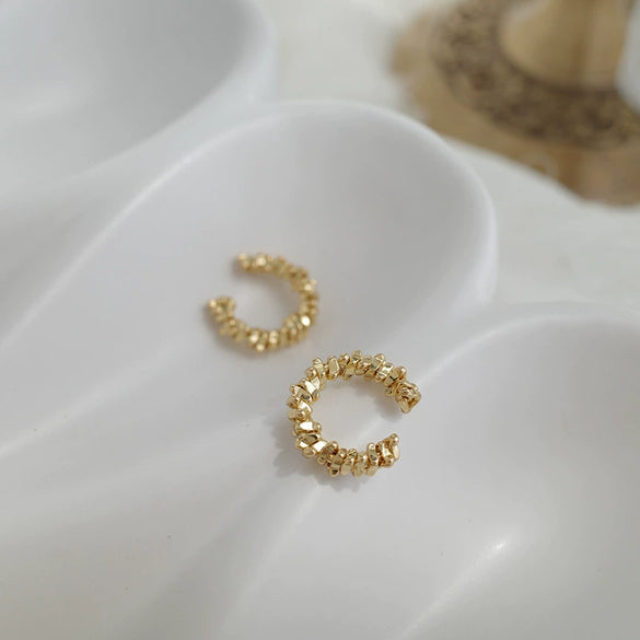 Women's Simple Cold Style Zircon Pearl Ear Clip Earrings With Geometric Design