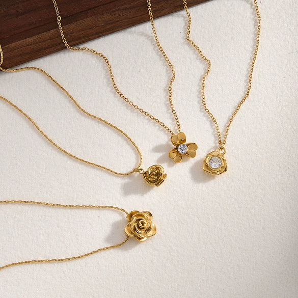 Women's Simple Flower Zircon Pendant Necklace In Stainless Steel With 18K Gold Vacuum Plating And Geometric Clavicle Chain Design