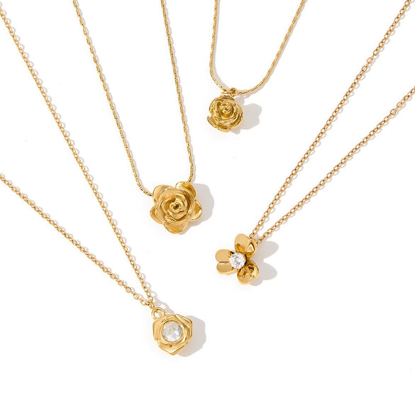 Women's Simple Flower Zircon Pendant Necklace In Stainless Steel With 18K Gold Vacuum Plating And Geometric Clavicle Chain Design