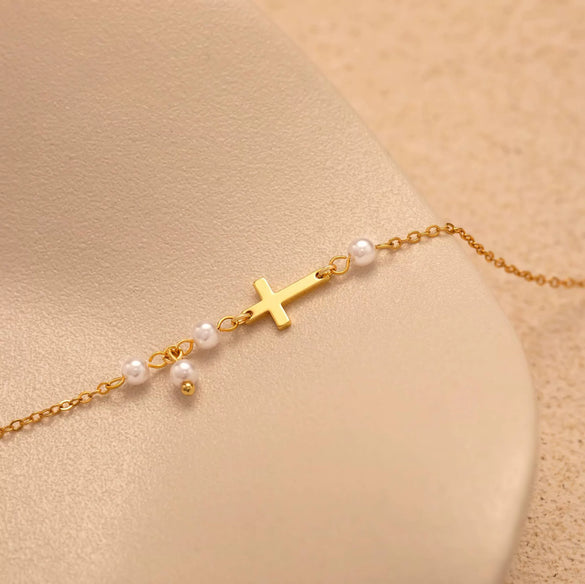 Women's Simple Geometric Copper Paperclip Cross Bracelet With Zircon Inlay And Electroplated Finish Fashion Jewelry Gift