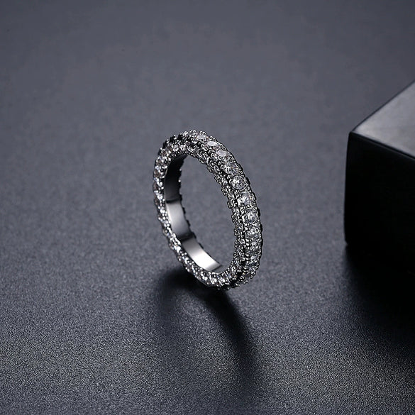 Women's Simple Geometric Copper Ring With Electroplated Micro Inlaid Zircon Full Diamond Light Luxury Jewelry