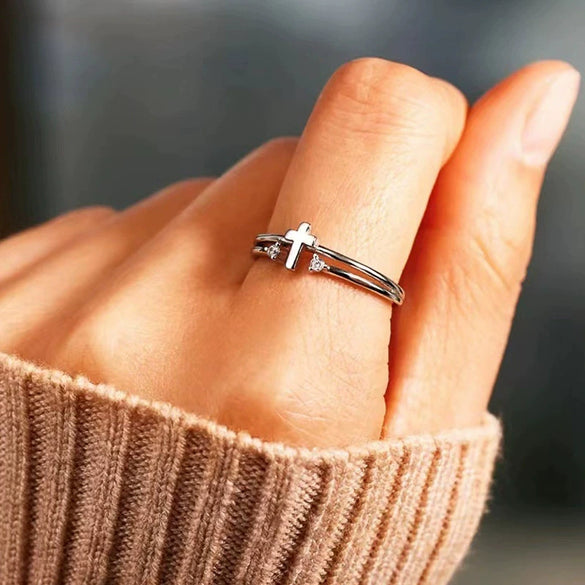 Women's Simple Geometric Copper Zircon Inlaid Ring
