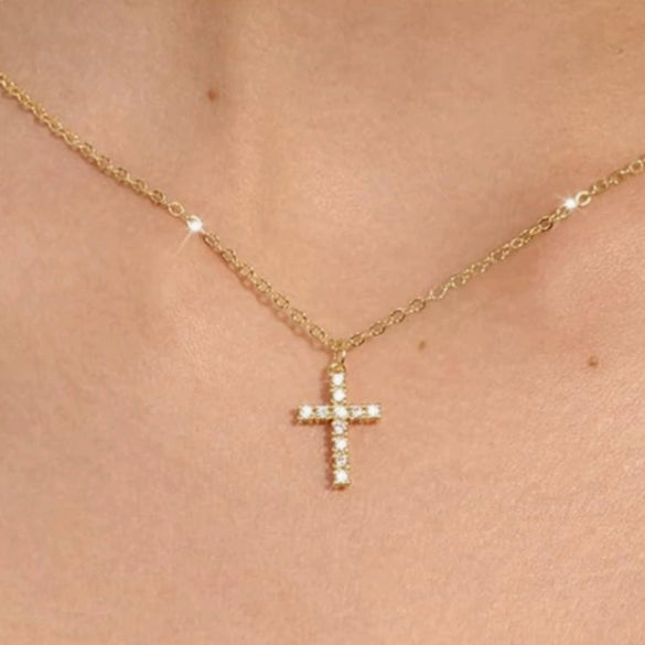 Women's Simple Geometric Cross Necklace In Electroplated Copper With O Shaped Chain Light Luxury Fashion Jewelry