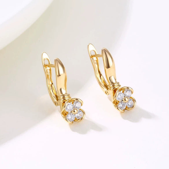Women's Simple Geometric Four Leaf Flower Metal Earrings With Zircon Electroplated Fashion Party Jewelry