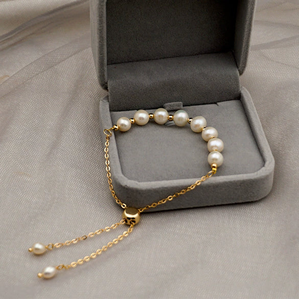 Women's Simple Geometric Freshwater Pearl Titanium Steel Chain Bracelet With Electroplating