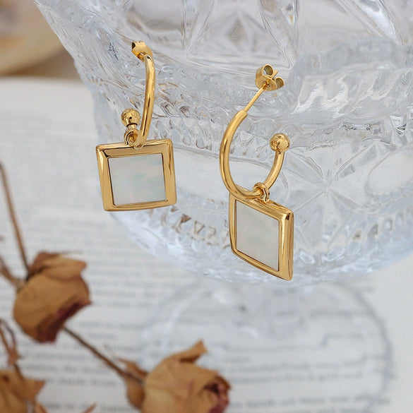 Women's Simple Geometric 316L Stainless Steel Earrings Inlaid With White Sea Shells And Square Pendant