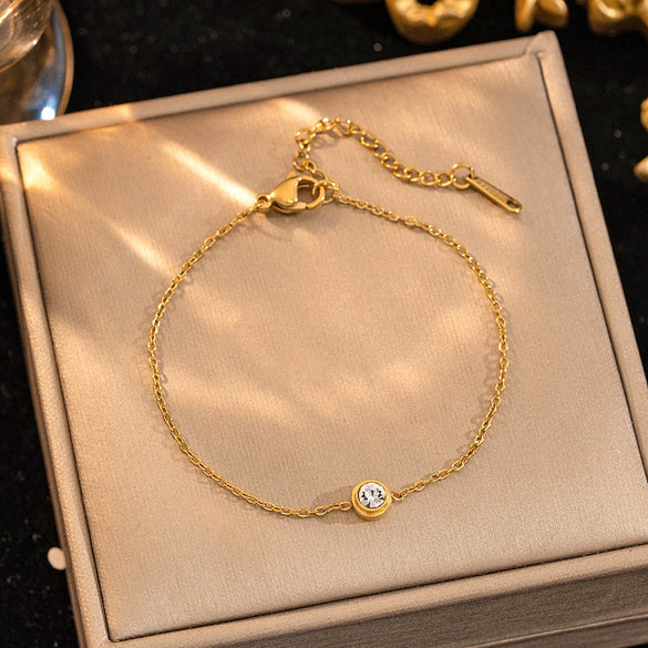 Women's Simple Geometric Titanium Steel Electroplated Single Diamond Bracelet