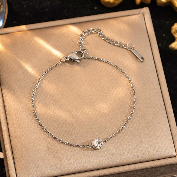 Women's Simple Geometric Titanium Steel Electroplated Single Diamond Bracelet