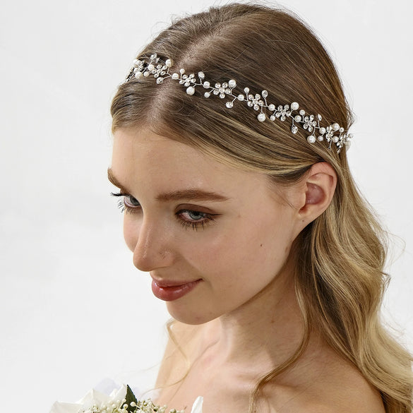 Women's Simple Handmade Pearl And Rhinestone Wave Headband Bridal Hair Accessory For Wedding And Photography
