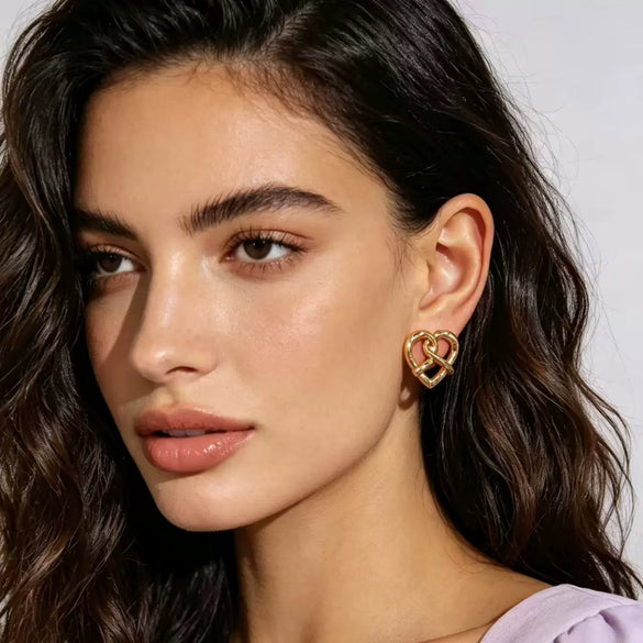 Women's Simple Heart Shaped Knot Earrings In Electroplated Alloy With Steel Ear Needles Fashion Bread Knot Design