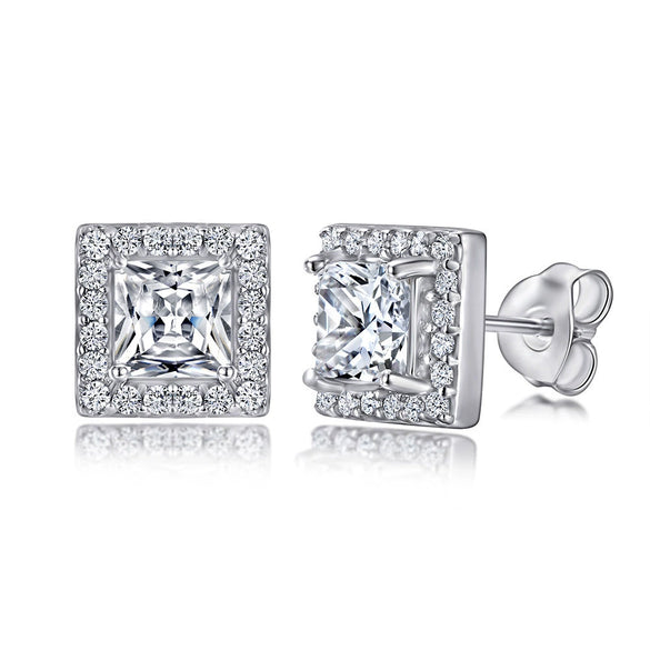 Women's Simple Heart Shaped Sterling Silver Stud Earrings With Zircon And Pearl Electroplated Bow Design