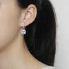 Women's Simple Heart Shaped Sterling Silver Stud Earrings With Zircon And Pearl Electroplated Bow Design