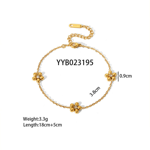 Women's Simple Niche Design Flower Rhinestone Titanium Steel Necklace And Daisy Bracelet Jewelry Suit With Inlay And Pvd Furnace Real Gold Treatment