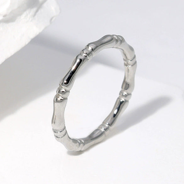 Women's Simple Niche Design Stainless Steel Ring With Electroplating Treatment