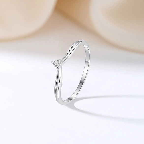 Women's Simple S925 Silver Vshaped Single Row Ring With Geometric Design