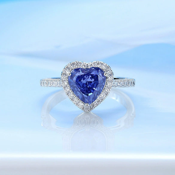 Women's Simple S925 Sterling Silver Heartshaped Ring Set With High Carbon Diamond And 8A Zircon