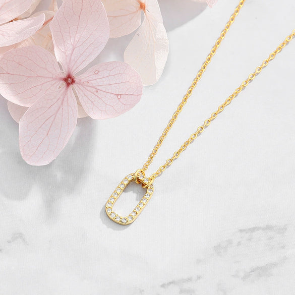 Women's Simple 925 Silver Geometric Eggshaped Pendant Necklace With Microinlay Detail