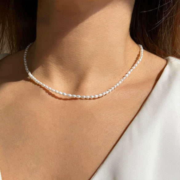 Women's Singlelayer Imitation Pearl Necklace With Oval Beads Electroplated Ushape Design