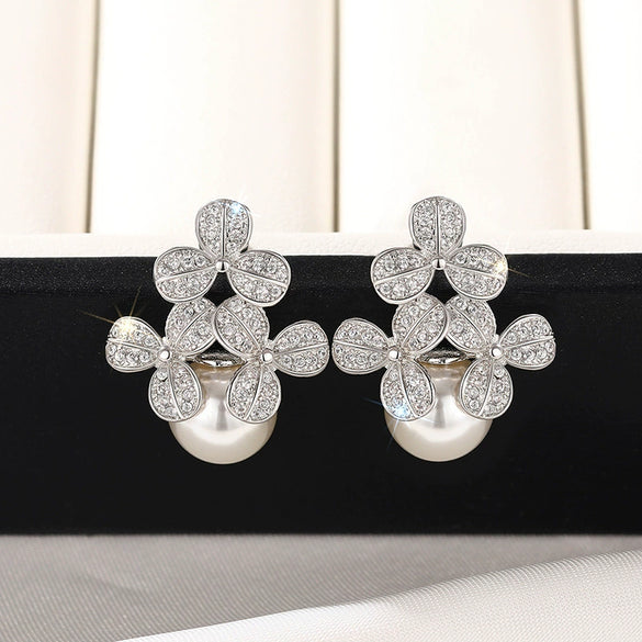 Women's Small Fresh Copper Imitation Pearl Earrings With Flower And Geometric Patterns And Zirconia Design