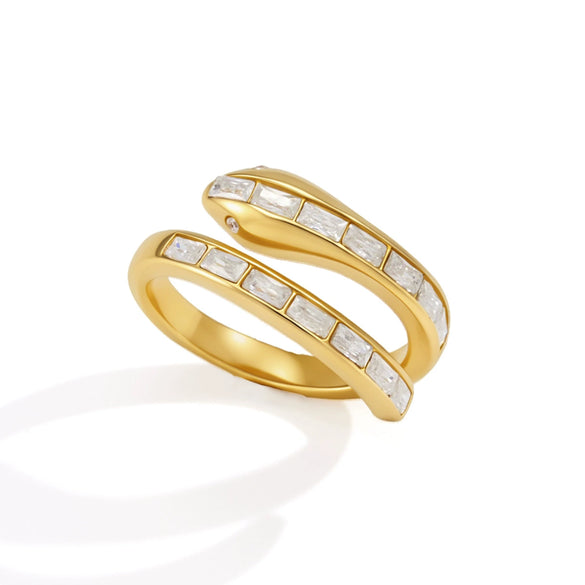 Women's Snake Shape Stainless Steel Ring With Vacuum Gold Plating Geometric Animal Style Hypoallergenic Fashion Jewelry
